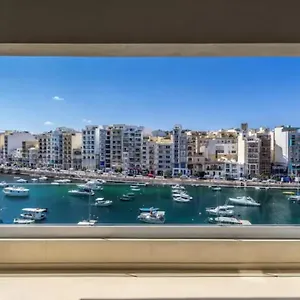  Apartment Exquisite 2-bedroom Seafront In Spinola Bay